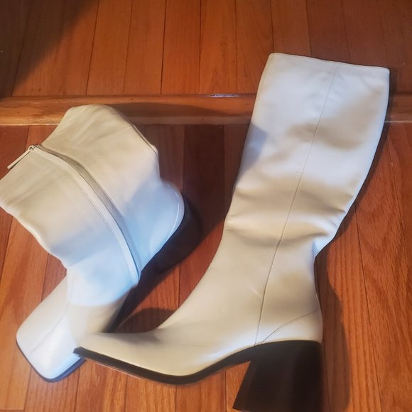 Boots   "Moon" Color     9B - Picture 1 of 3